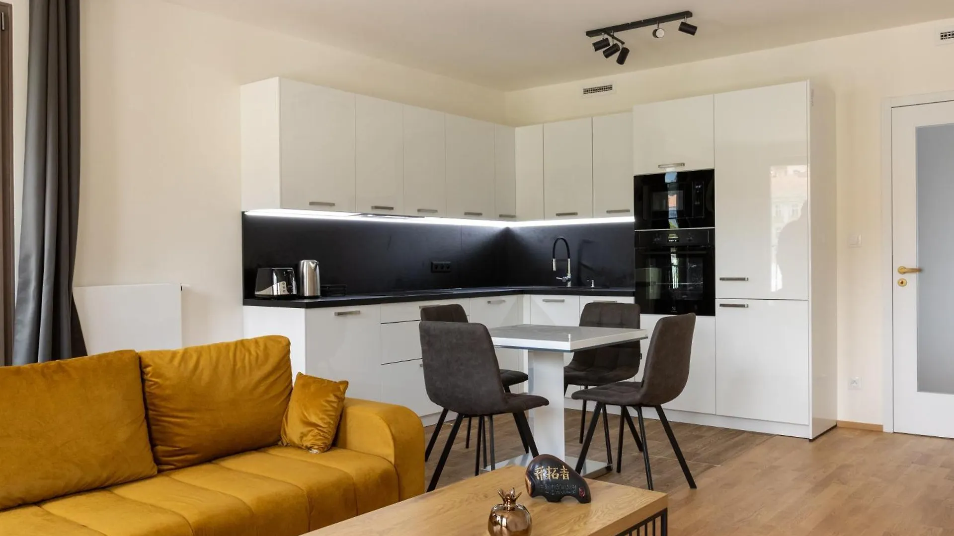 Apartament New Apartment, Close Prague Center, Free Parking